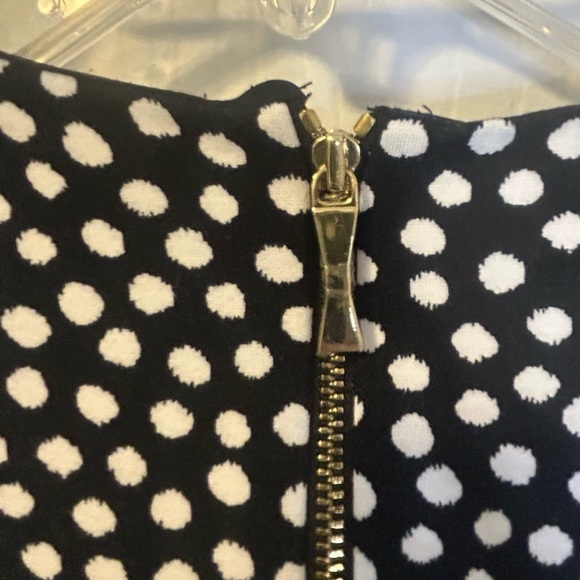 Kate Spade Fit and Flare Black and White Polka Dot Short Sleeve Dress, Size 4 - Picture 6 of 10